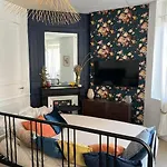 Le Saint-maur Apartment